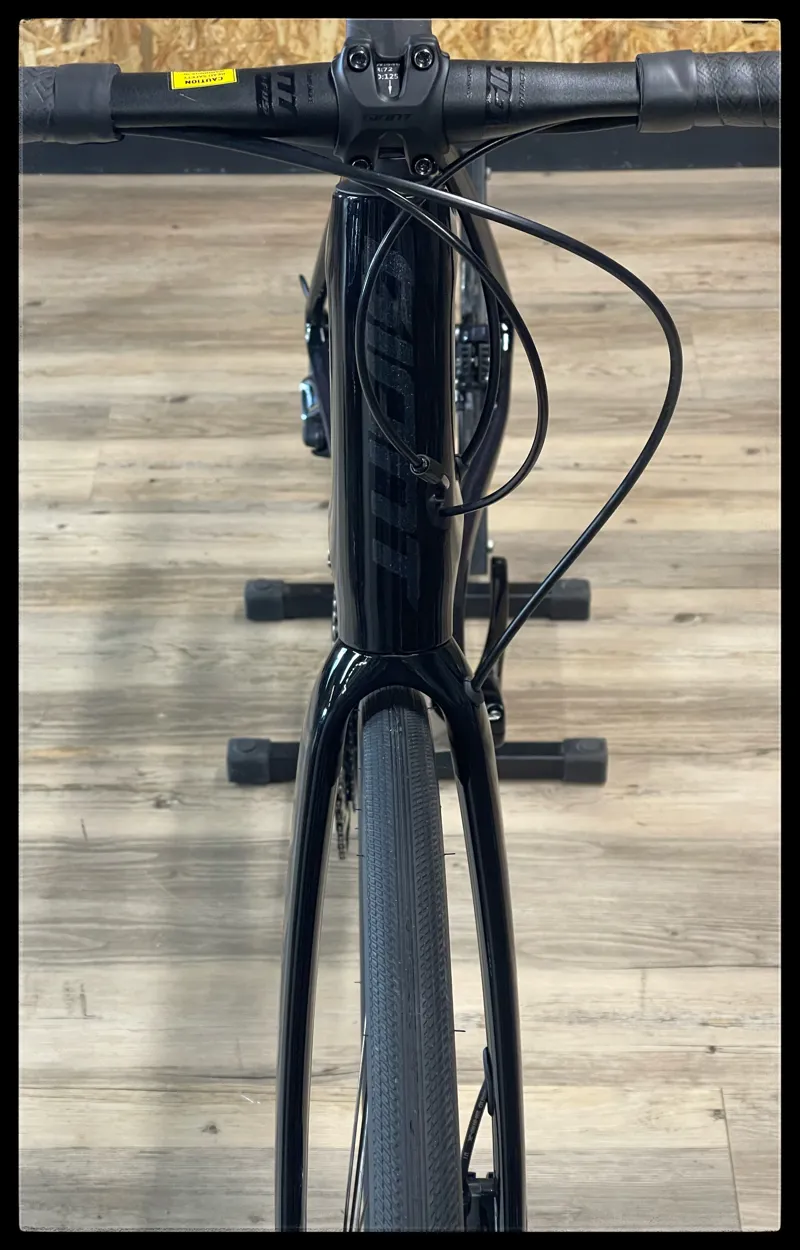 Giant Defy Advanced 1 Large Carbon/Starry Night 2022-2